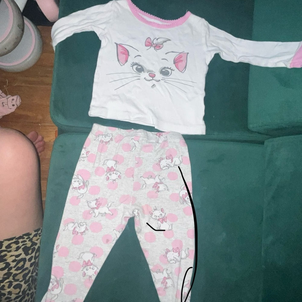 Kids Pajamas Set with Cat Design - Pink and White